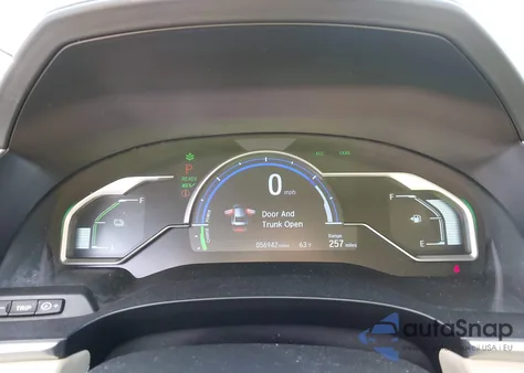 2018 Honda Clarity Plug-In Hybrid z USA, uszkodzony, nr VIN JHMZC5F1XJC024087